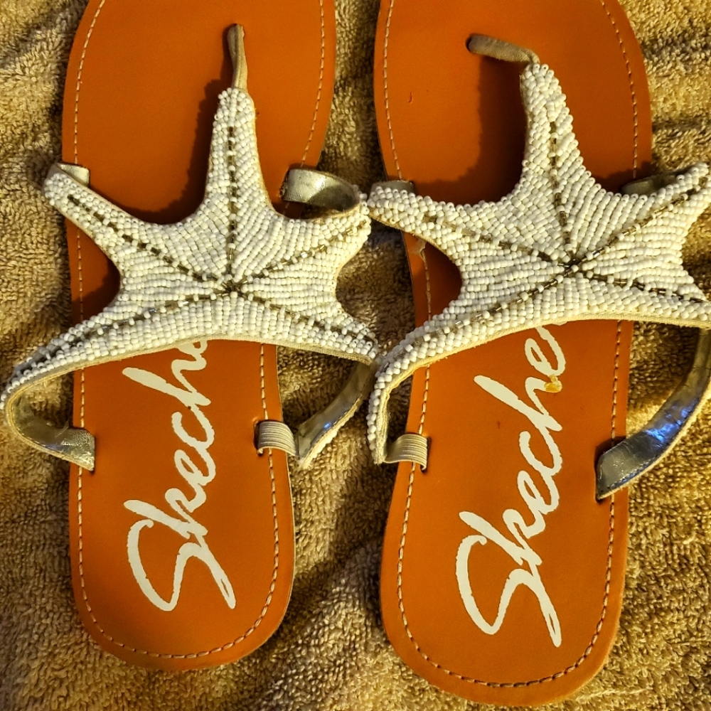 Sketchers starfish beaded sandals 10